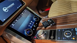 LAND ROVER RANGE ROVER 2018