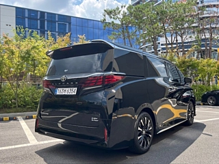 Заказать TOYOTA ALPHARD