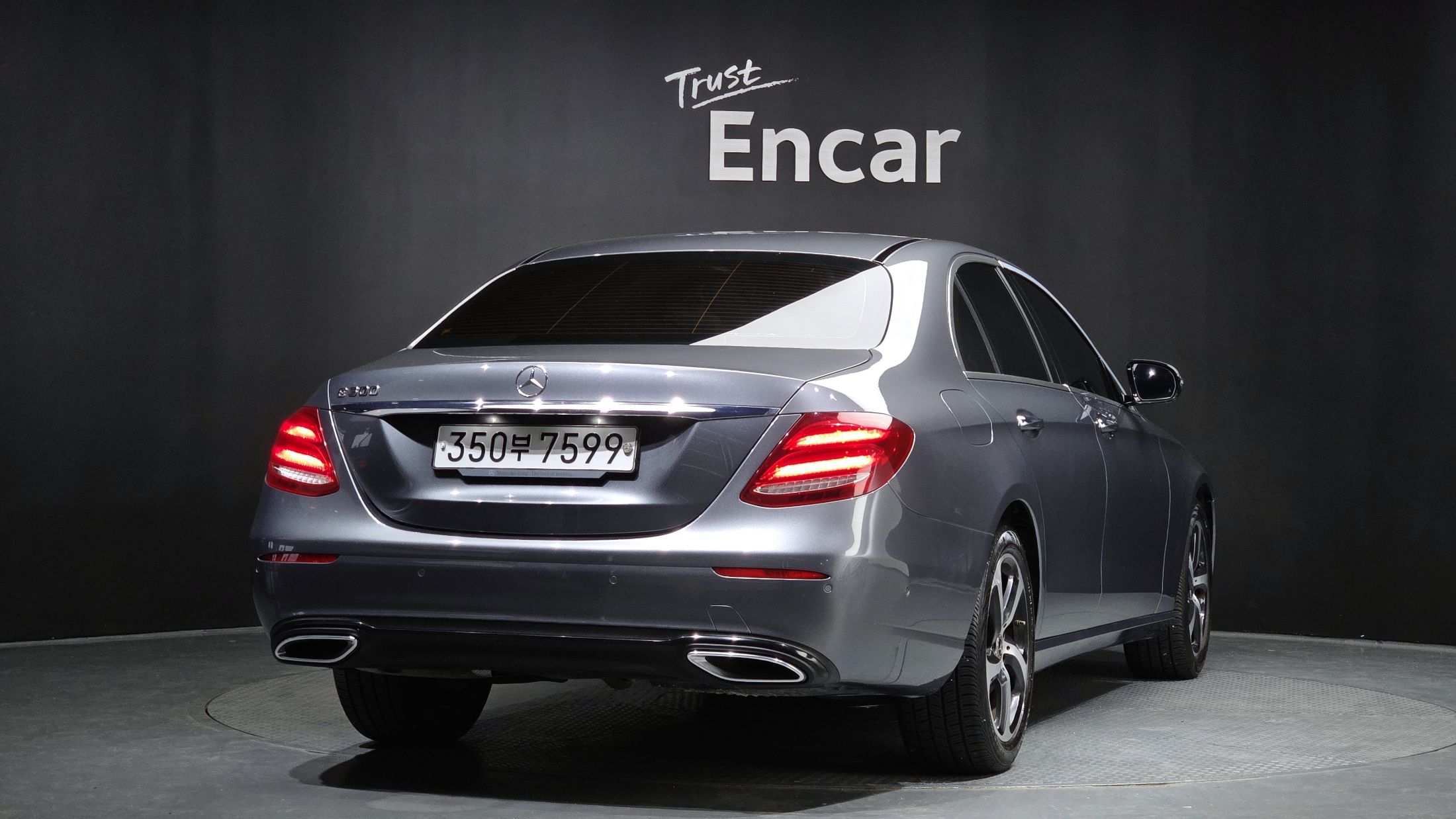MERCEDES BENZ E-CLASS W213 2020