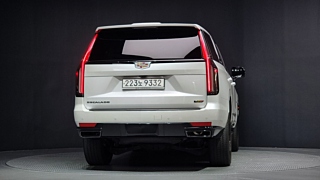 CADILLAC ESCALADE 2023