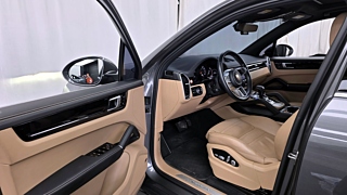 PORSCHE CAYENNE PO536 2019