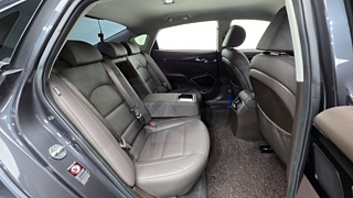 KIA K7 HYBRID 2017