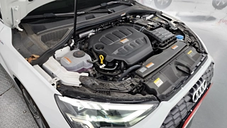AUDI A3 8Y  40 TFSI Premium 2022