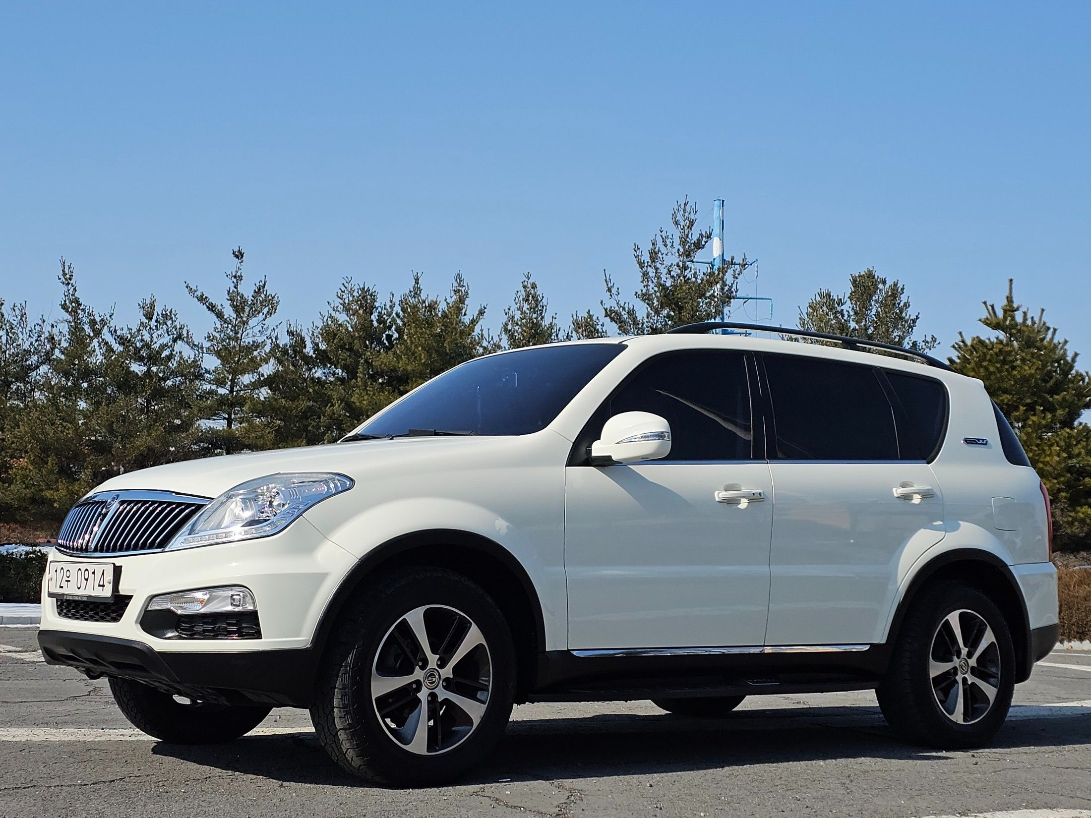 SSANGYONG REXTON W 2016
