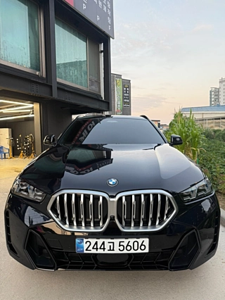 Заказать BMW X6 G06
