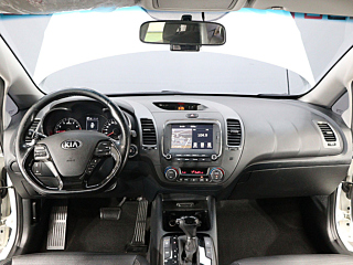 KIA K3 2016