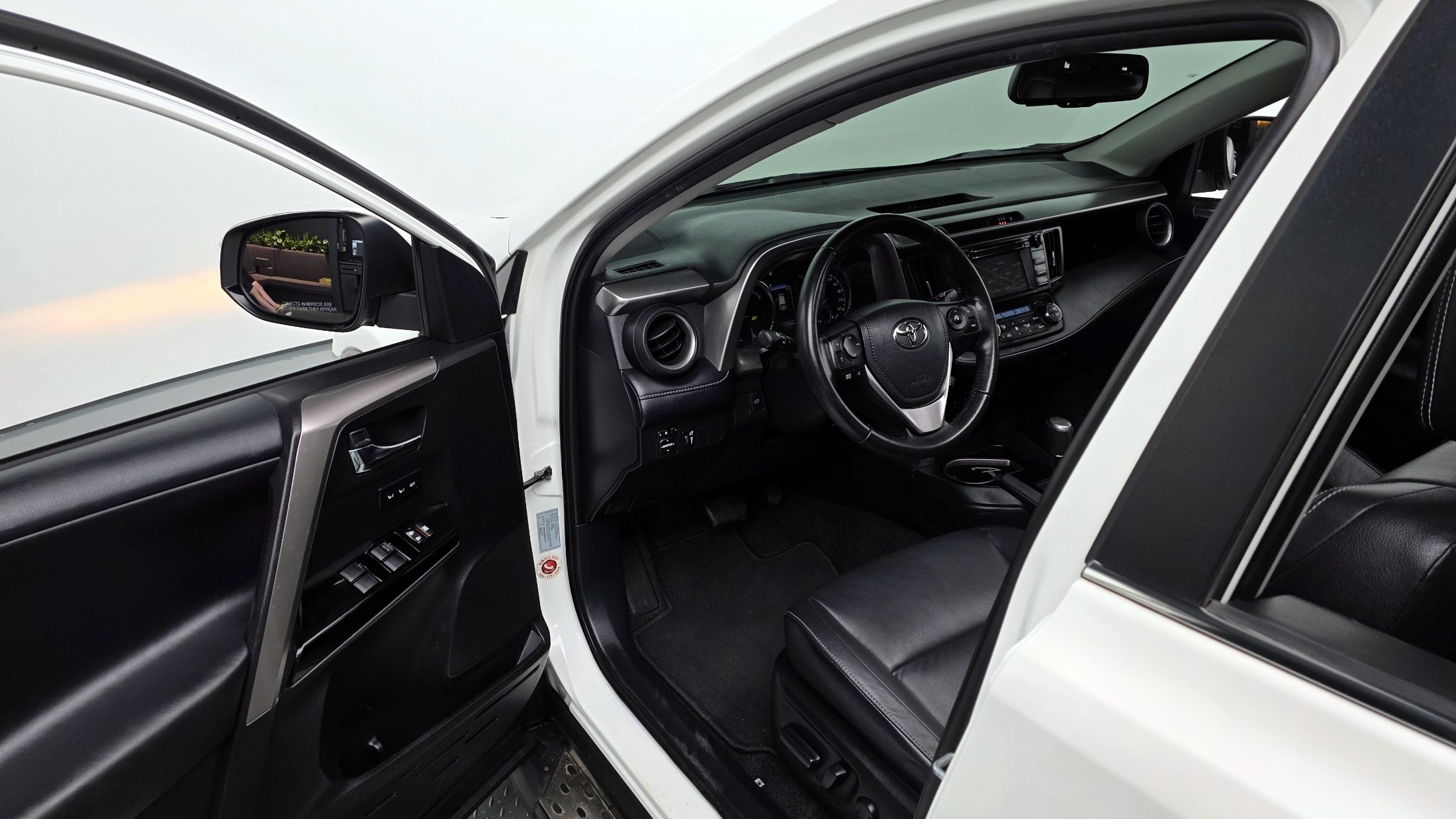 TOYOTA RAV4 2018