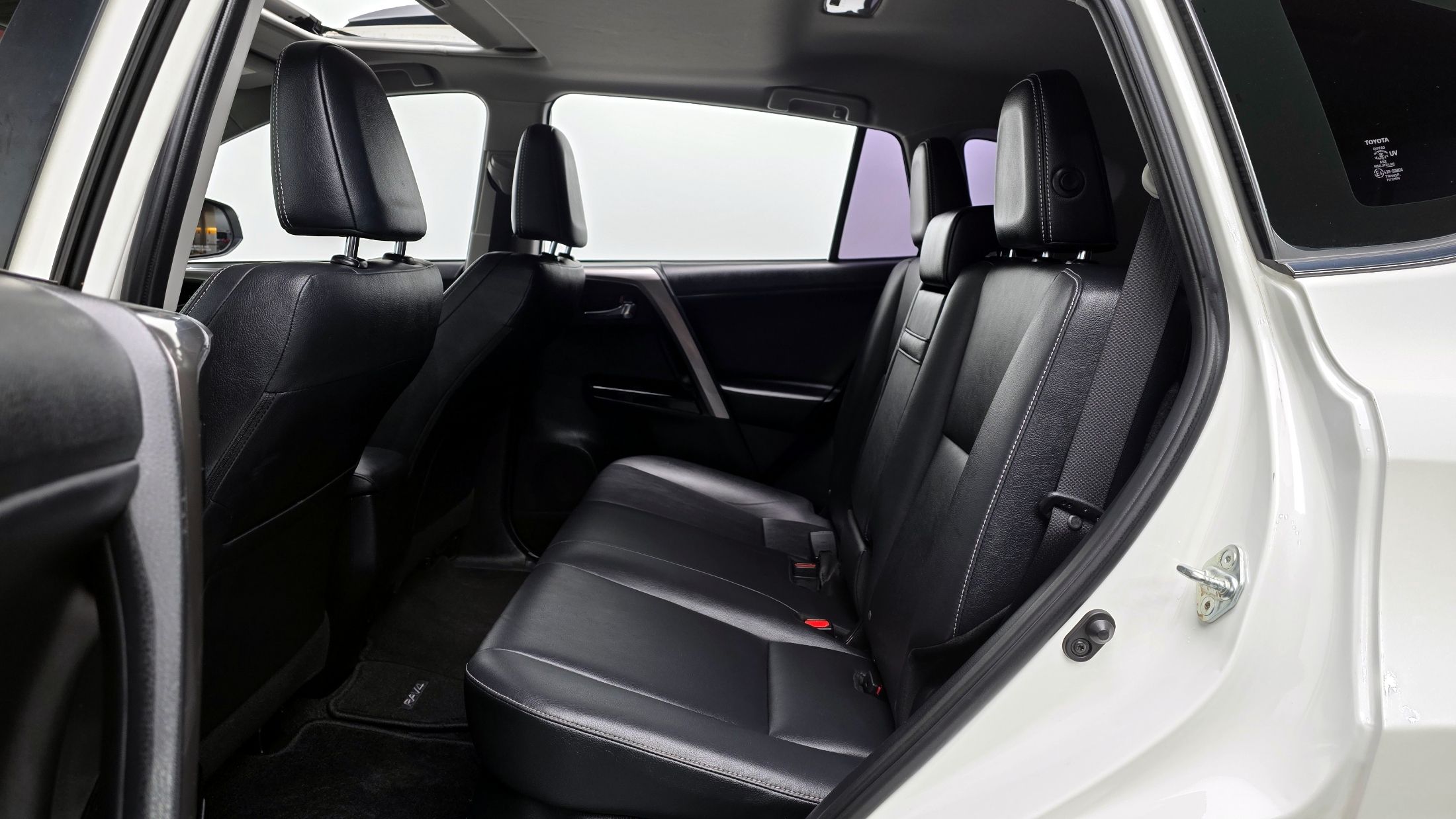 TOYOTA RAV4 2018