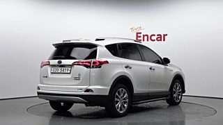 TOYOTA RAV4 2018