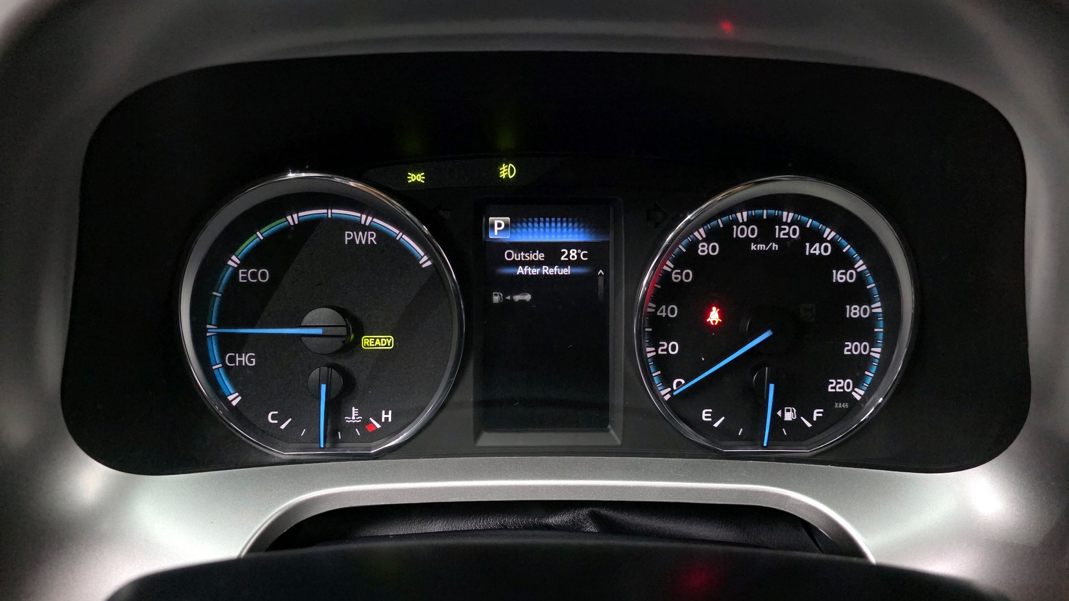 TOYOTA RAV4 2018