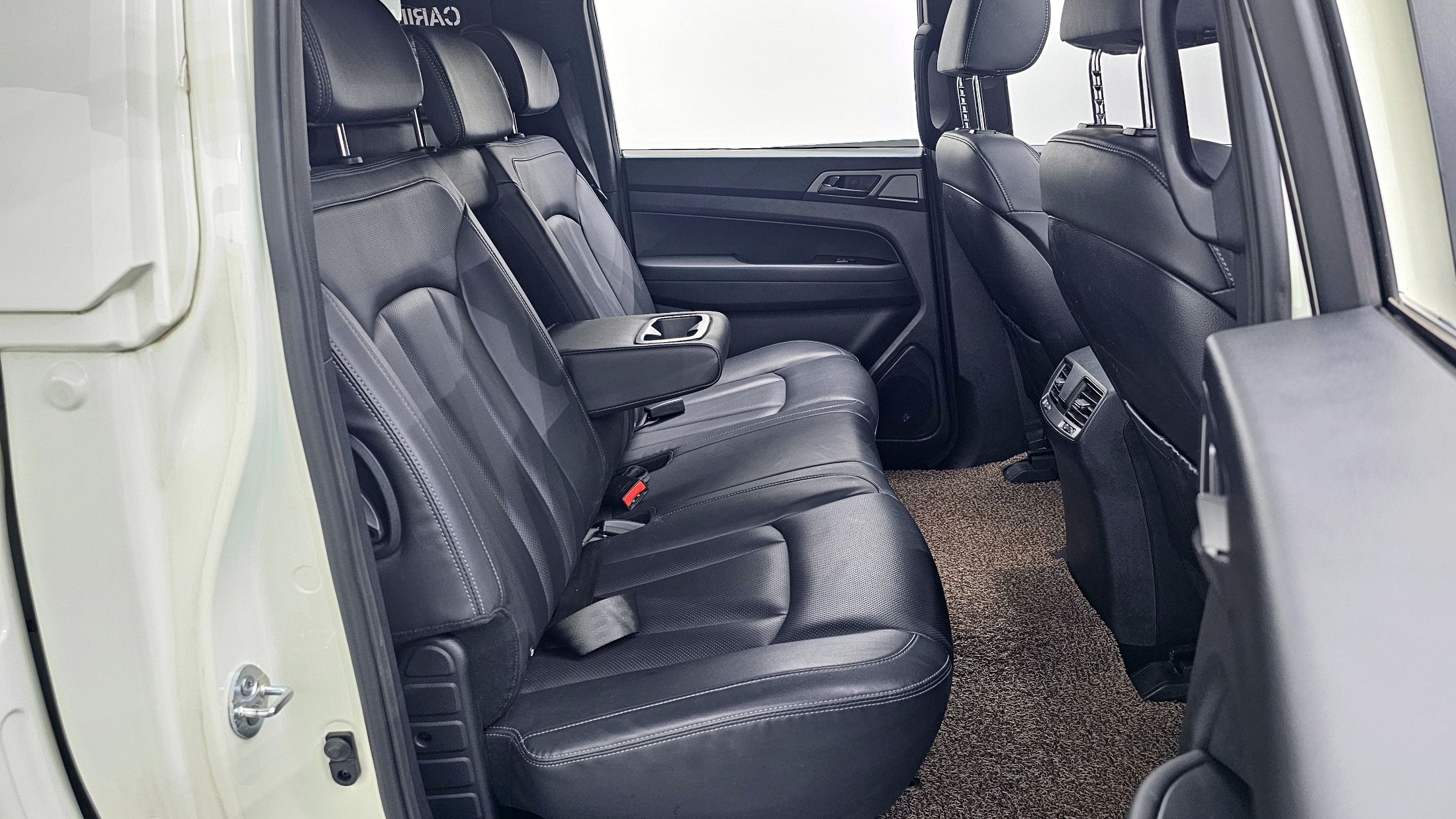 SSANGYONG REXTON SPORTS CAR 2021