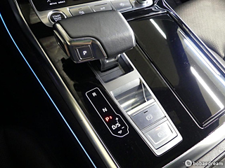 AUDI Q8 4M 2022