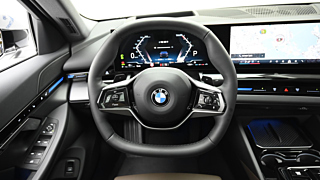 BMW 5-SERIES G60 2024