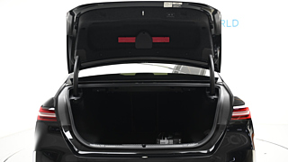 BMW 5-SERIES G60 2024