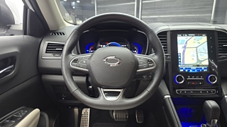 SAMSUNG QM6 2022
