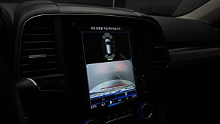 SAMSUNG QM6 2022