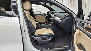 VOLKSWAGEN TOUAREG 2016