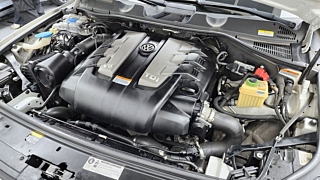 VOLKSWAGEN TOUAREG 2016