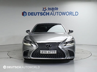 LEXUS LS500 2018