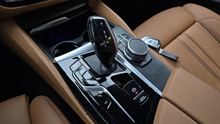 BMW 5-SERIES G30 2021