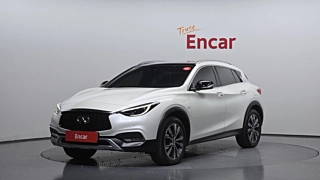 Заказать INFINITI QX30