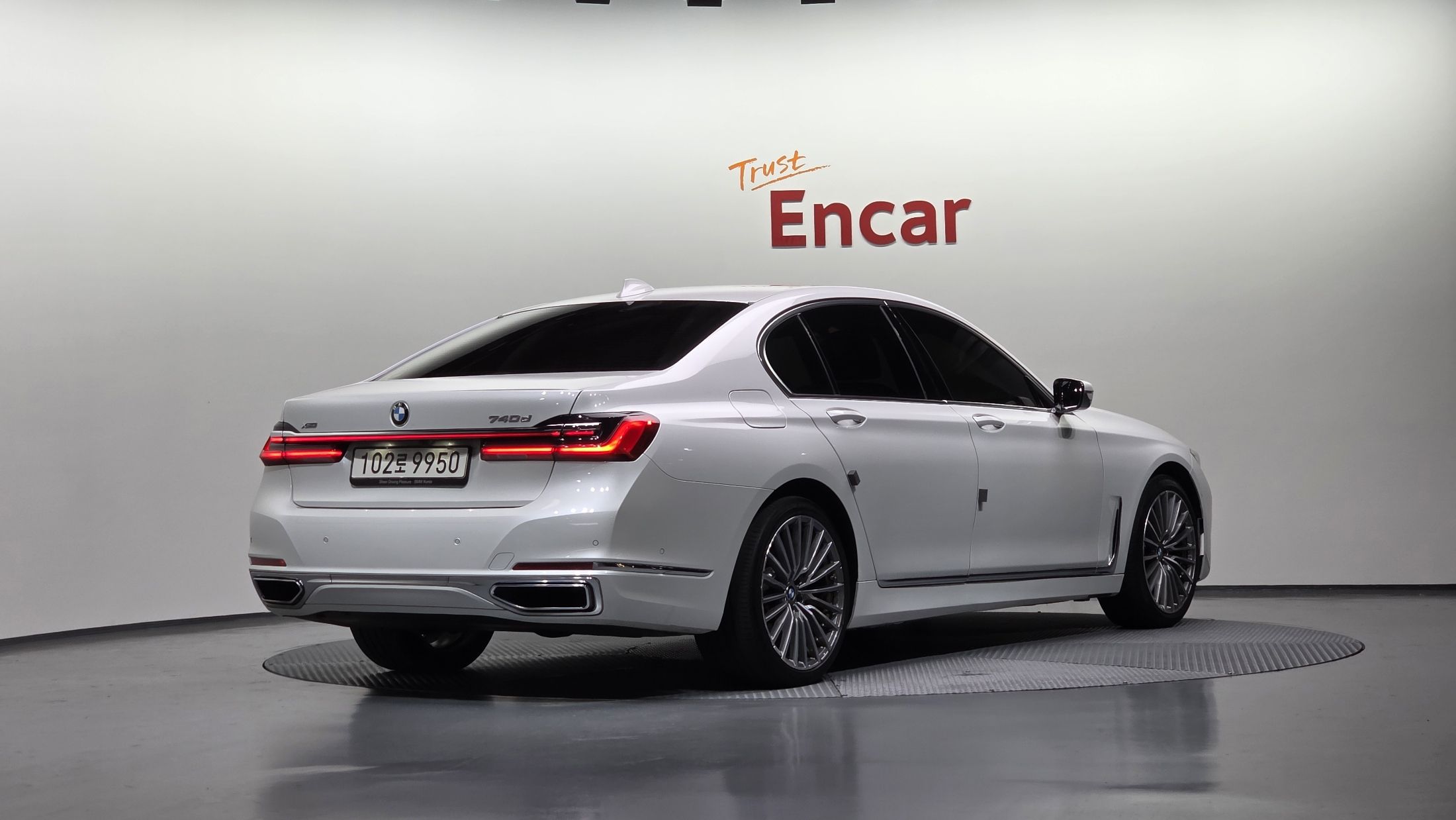 BMW 7-SERIES G11 2022