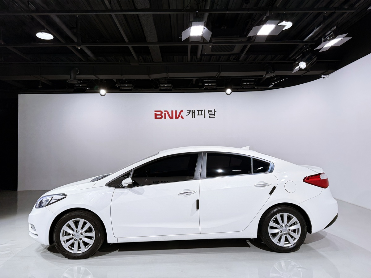 KIA K3 2013