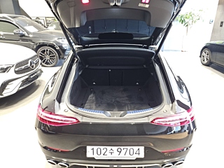 MERCEDES BENZ AMG GT 2024
