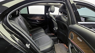 MERCEDES BENZ E-CLASS W213 2017