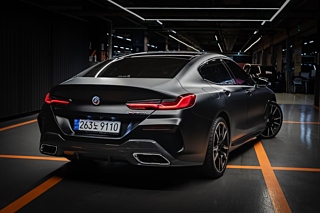 BMW 8-SERIES G15 2023