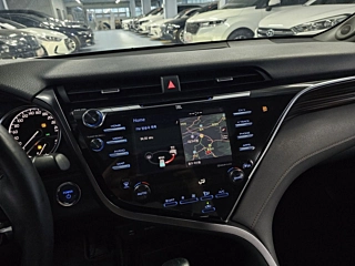 TOYOTA CAMRY XV70 2017