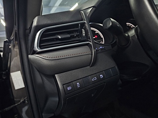 TOYOTA CAMRY XV70 2017