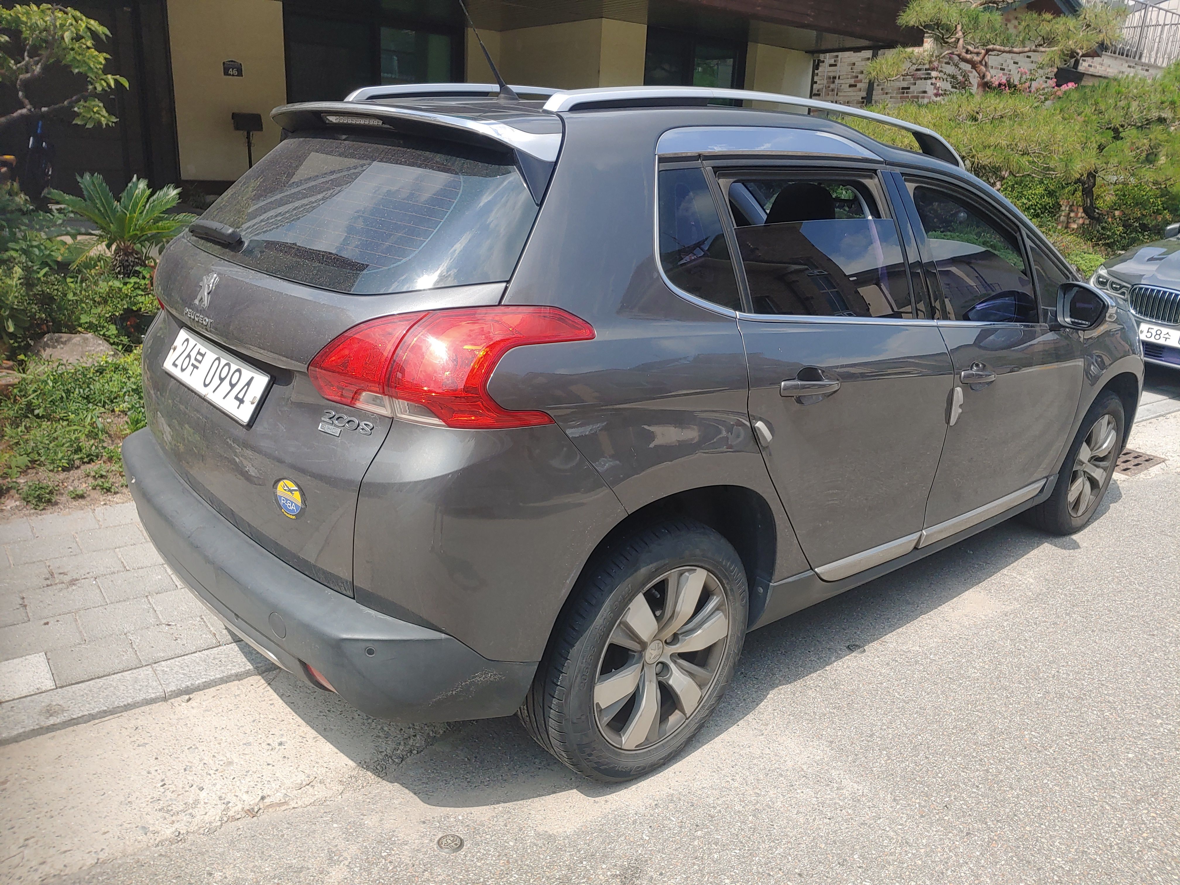 PEUGEOT 2008 2015
