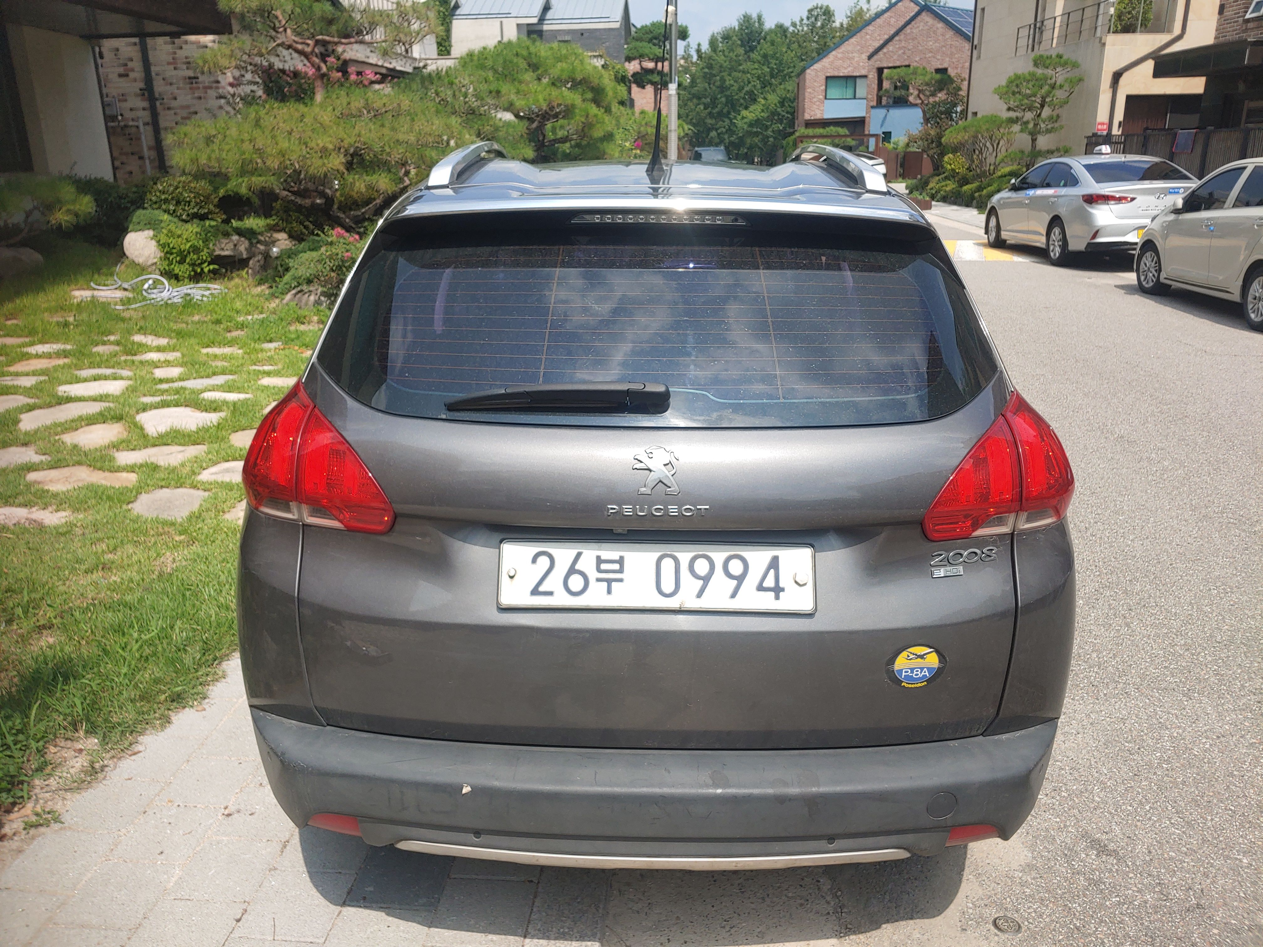PEUGEOT 2008 2015