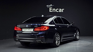 BMW 5-SERIES G30 2018