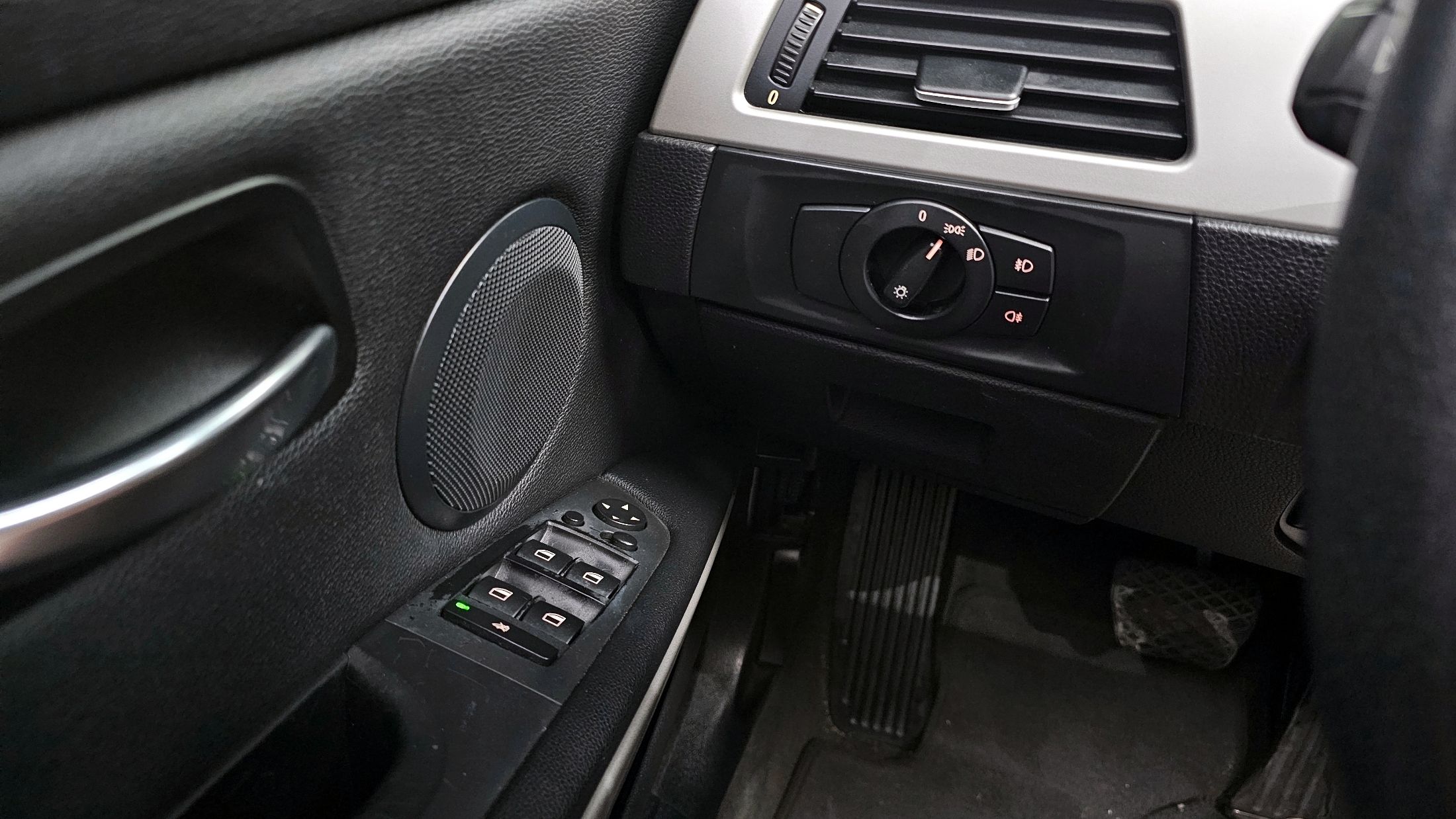 BMW 3-SERIES E90 2008