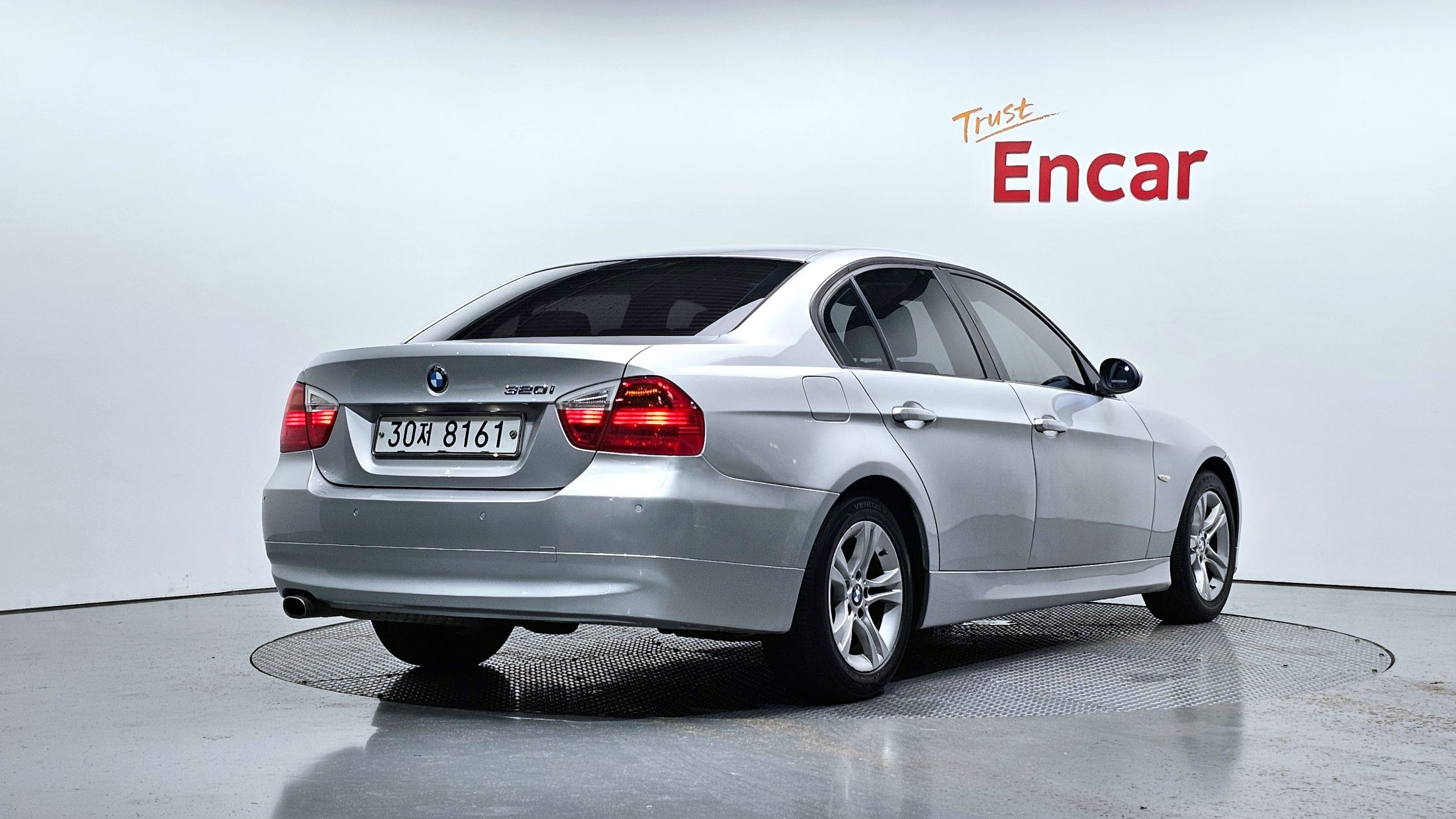 BMW 3-SERIES E90 2008