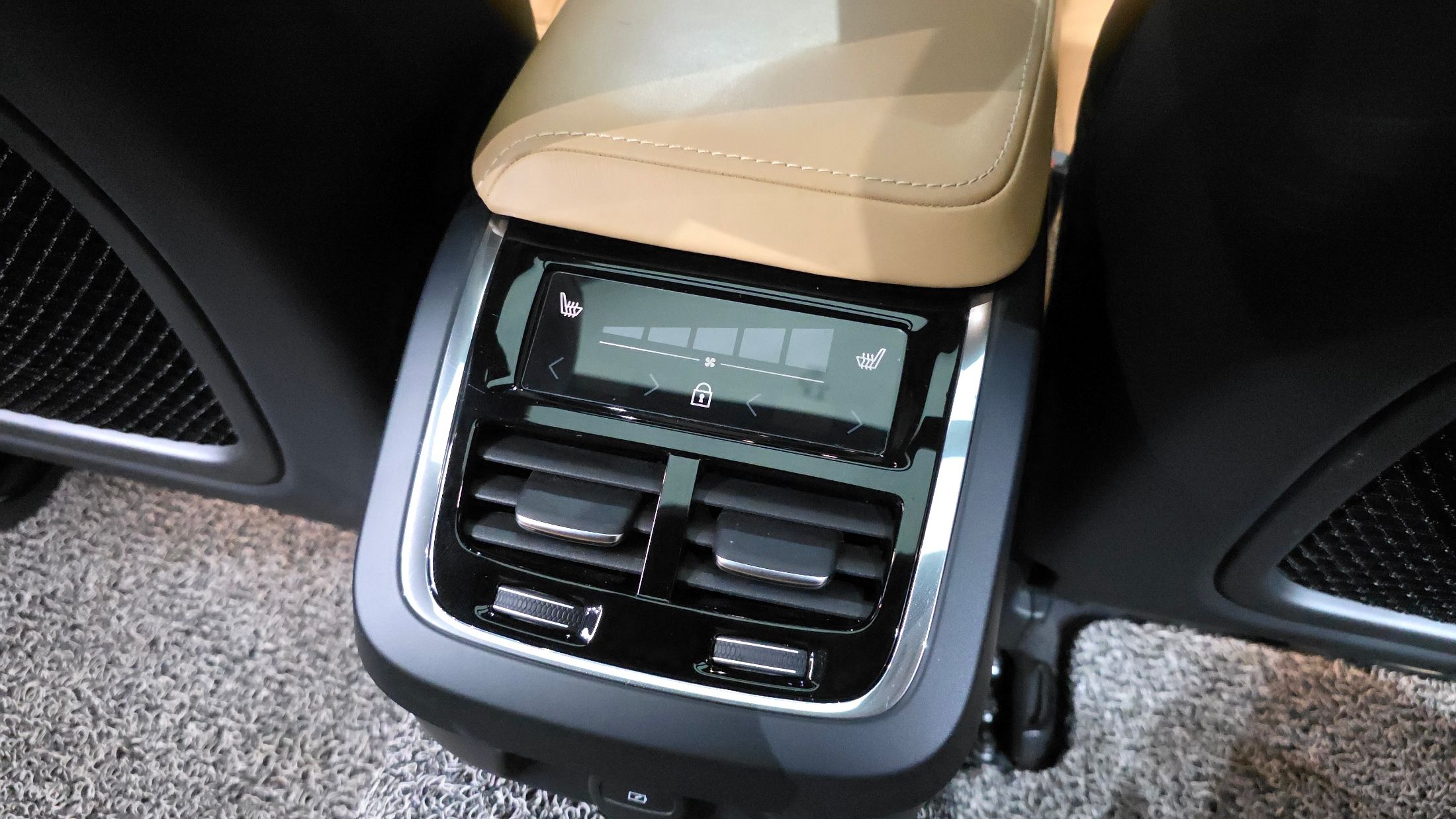 VOLVO S60 2020