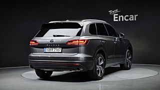 VOLKSWAGEN TOUAREG 2020