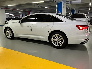 AUDI A6 C8  45 TFSI 2023