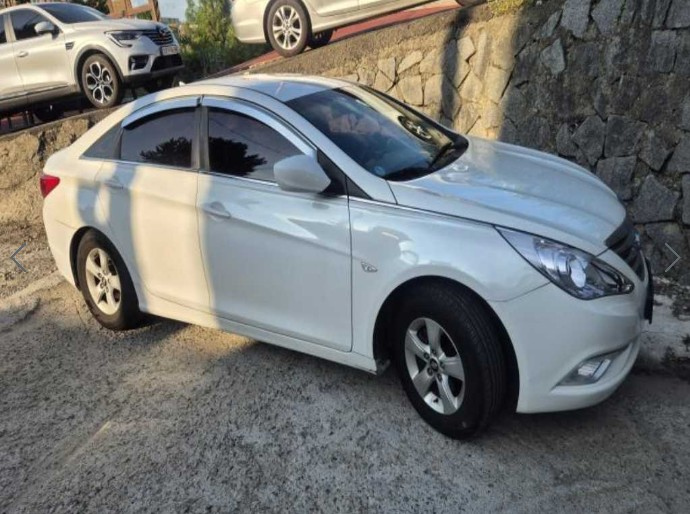 HYUNDAI SONATA THE BRILLIANT 2012