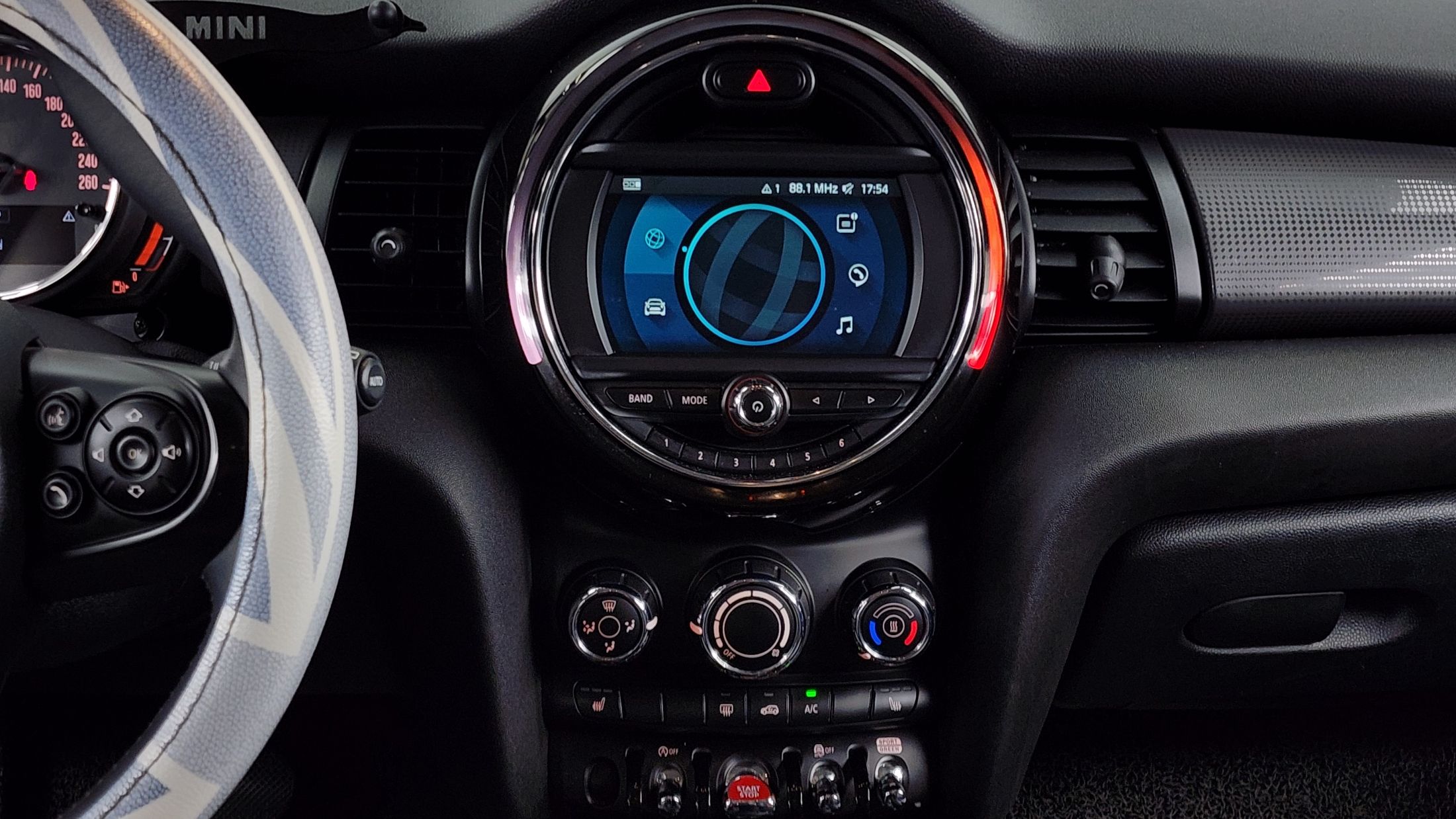 MINI COOPER 2020