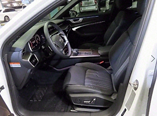 AUDI A6 C8 2025