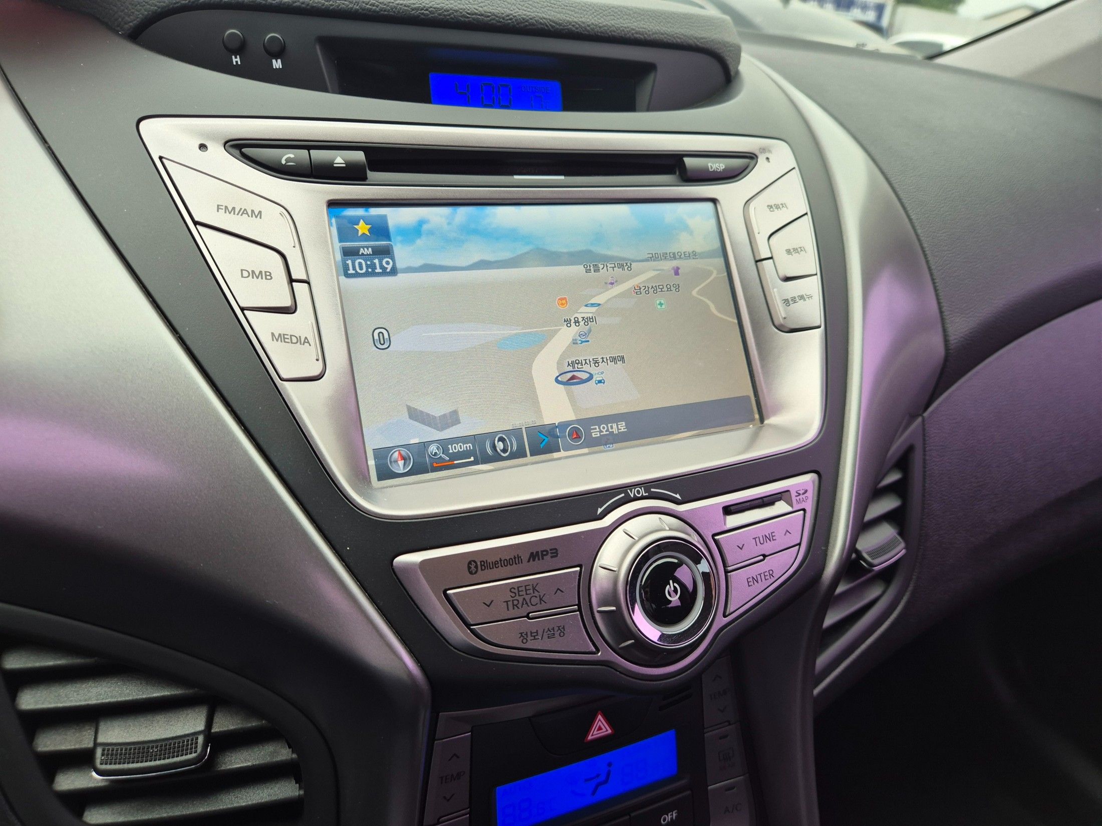 HYUNDAI AVANTE MD 2013