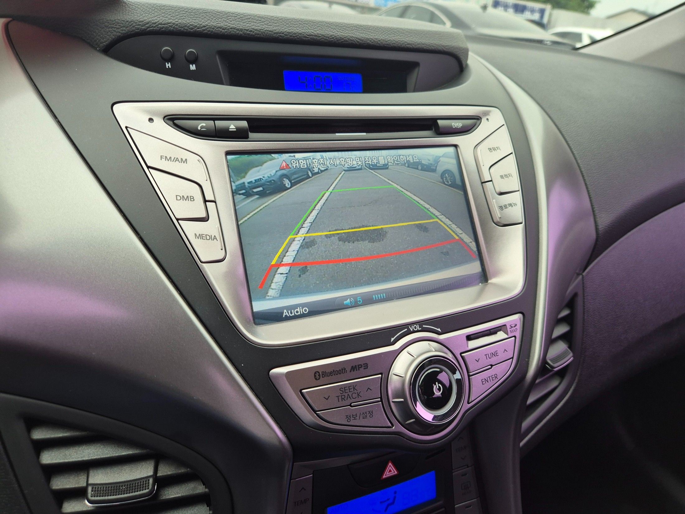 HYUNDAI AVANTE MD 2013