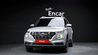 HYUNDAI VENUE 2025