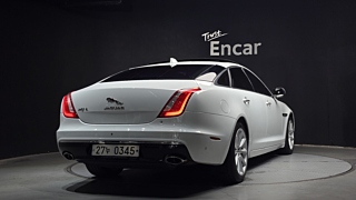 JAGUAR XJ 2016