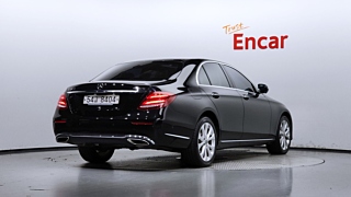 MERCEDES BENZ E-CLASS W213 2017