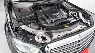 MERCEDES BENZ E-CLASS W213 2017