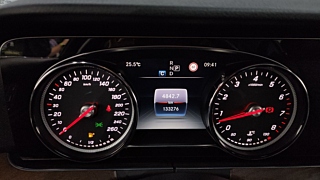MERCEDES BENZ E-CLASS W213 2017